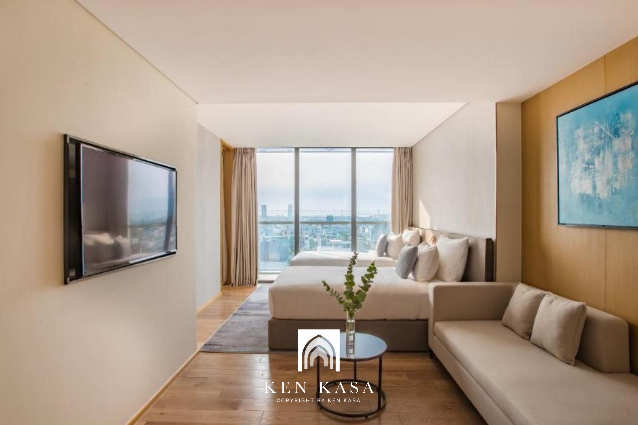 Phòng family city view tại Sel de Mer Hotel & Suites 